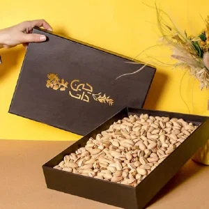 بسته کادویی عالیبالیا حاوی پسته درجه یک